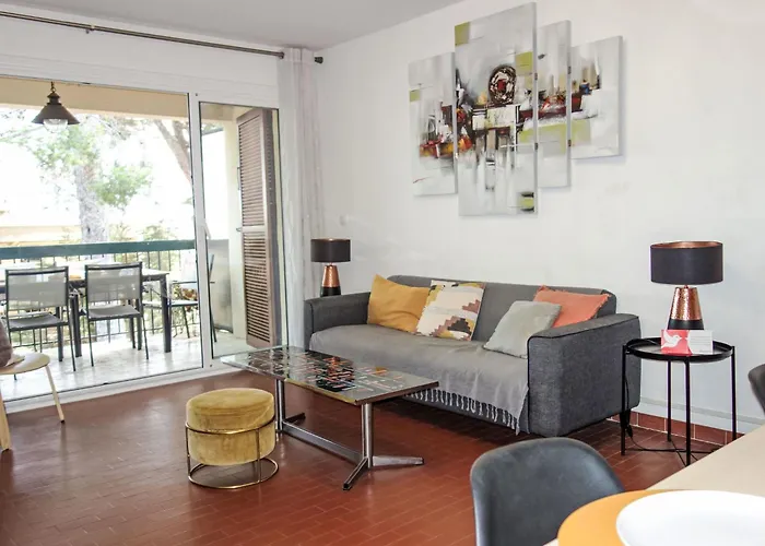 Le Clos Marin-2 By Interhome